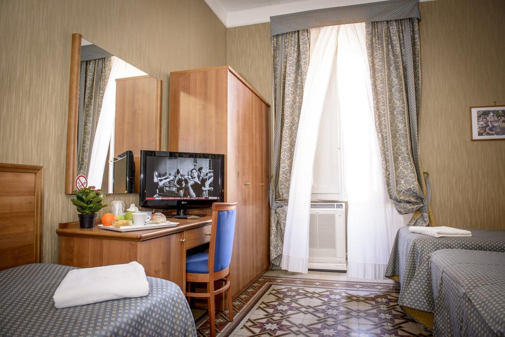 Hotel Emmaus Řím Exteriér fotografie