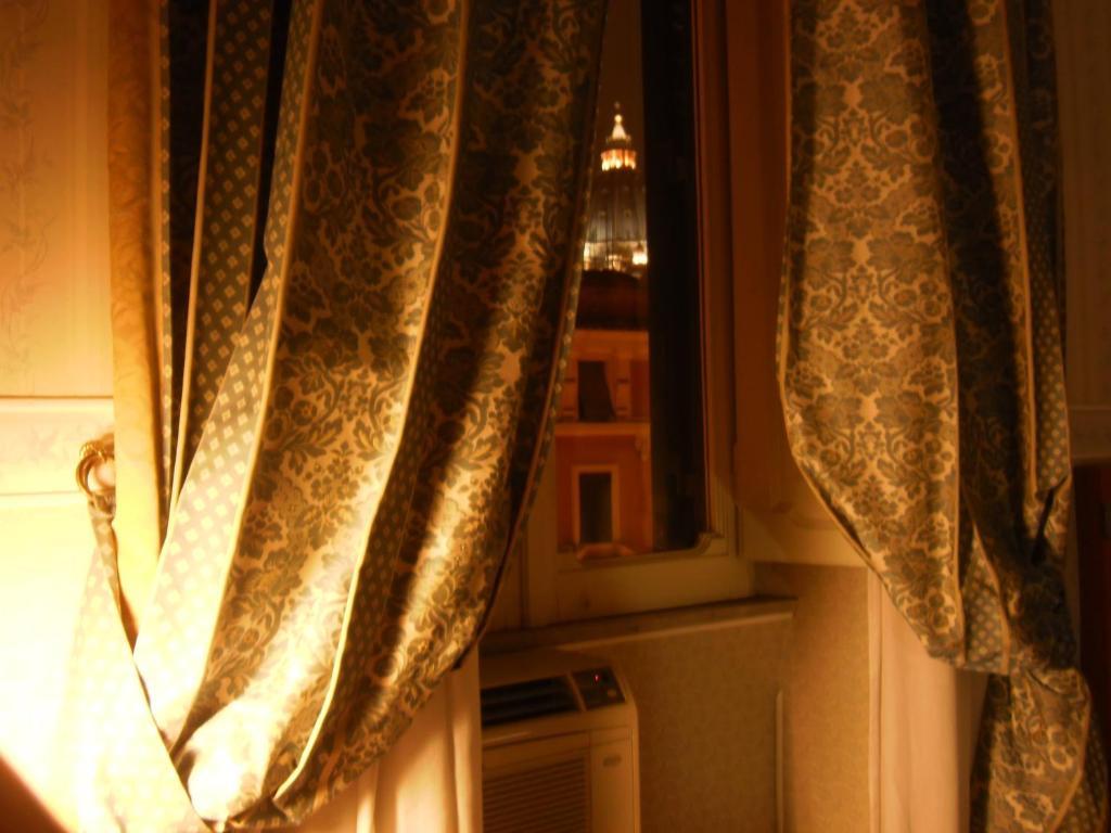 Hotel Emmaus Řím Exteriér fotografie